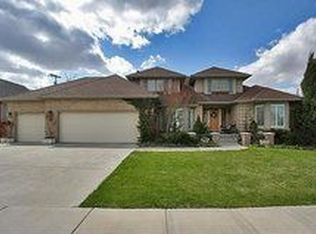 2454 E Lexington Cir, Holladay, UT 84124