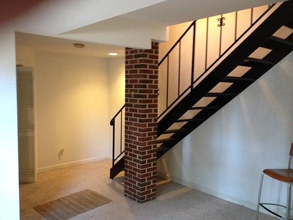 stairs to Bedroom/bathroom