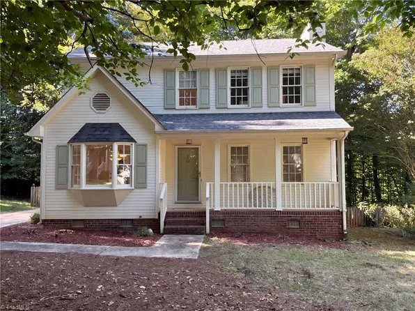 4219 King Edward Ct, Greensboro, NC 27455