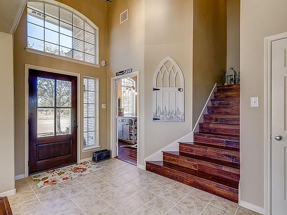 4th image of 10802 Lake Raven Ct