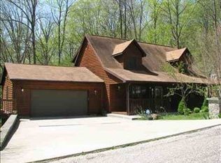 13 Old Trl, Huntington, WV 25704