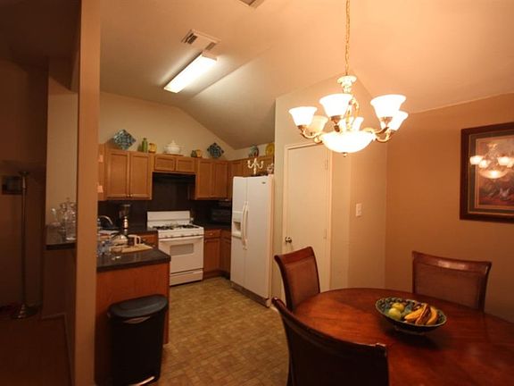 5th image of 2615 Steelhead Dr