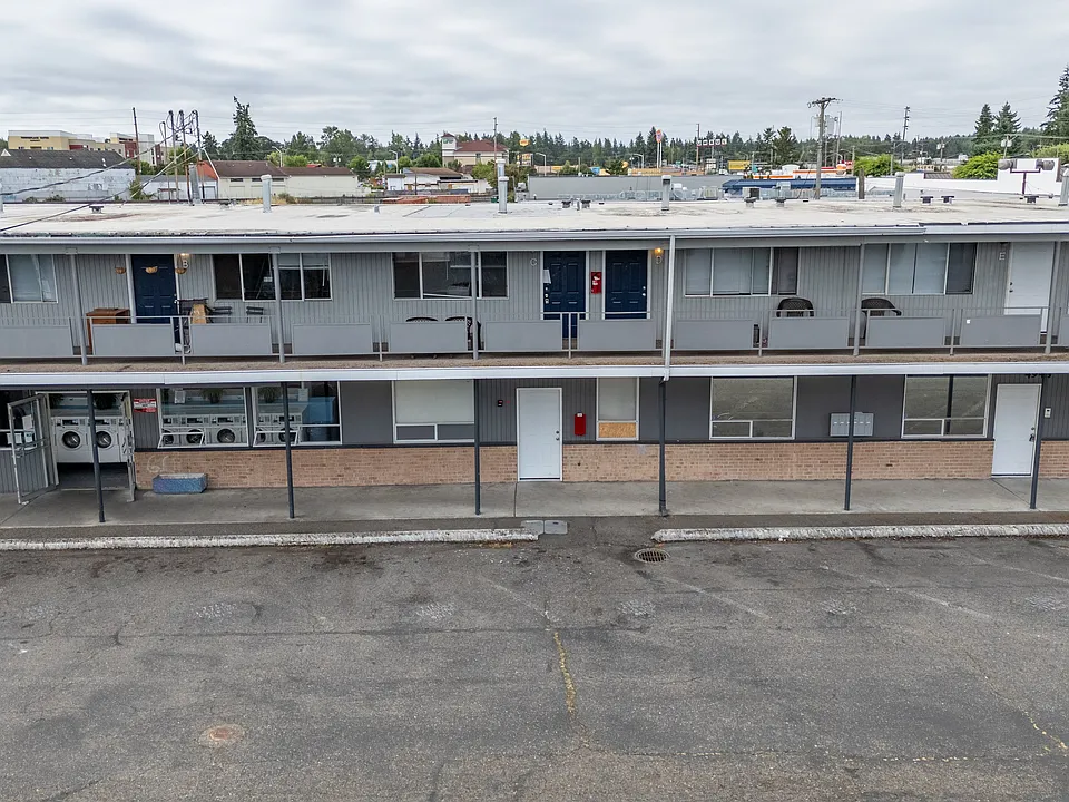 4918 115th Street Ct SW
