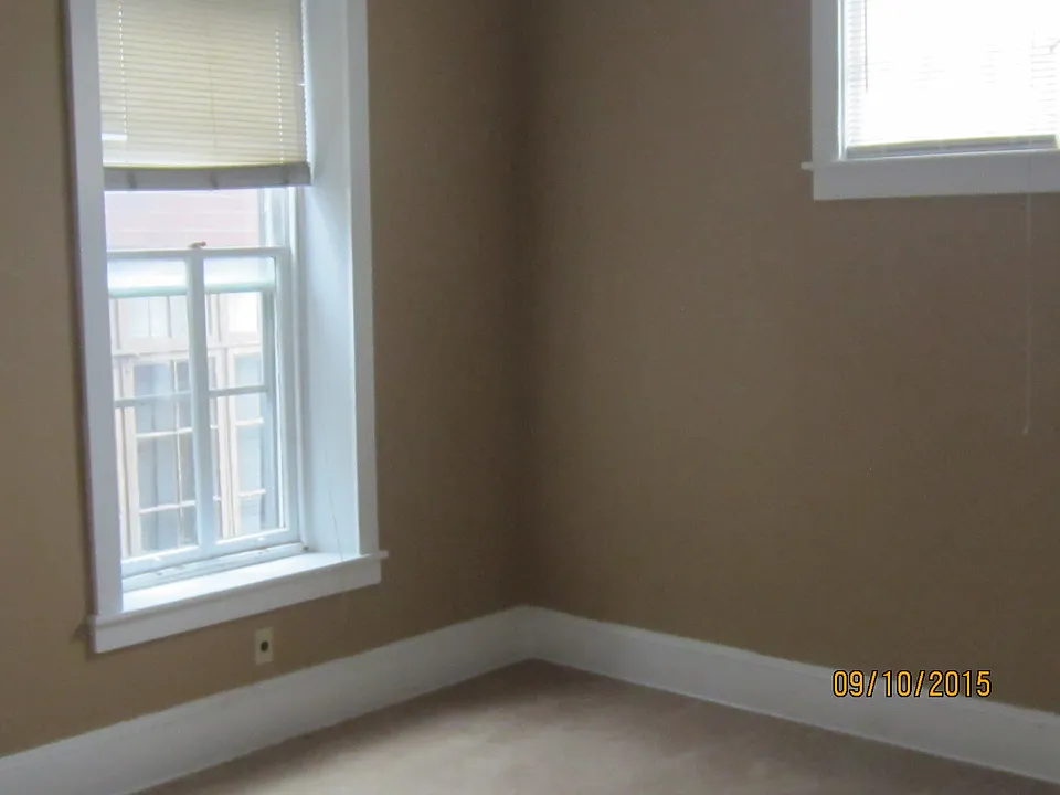 105 w main st ephrata 005_09162015