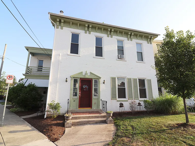 24 N Church St #2 — Photo 1