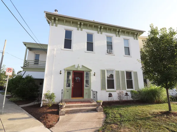 24 N Church St Floor 2, Ephrata, PA 17522