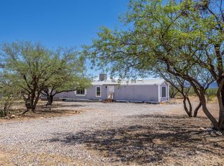 5687 S Mesquite Tree Ln, Hereford, AZ 85615