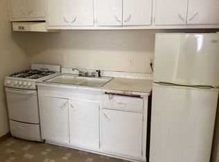 853 N 23rd St #15, Milwaukee, WI 53233