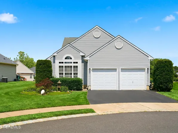 24 Valencia Drive, Manchester, NJ 08759