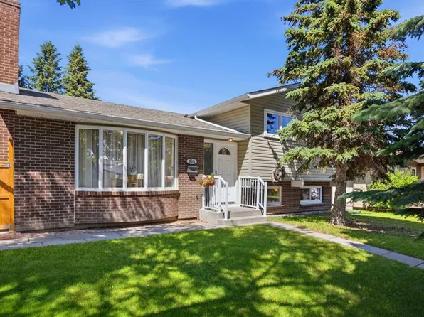 416 S Allston Ave SE, Calgary, AB T2H 1R7