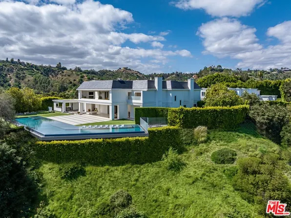 2571 Wallingford Dr, Beverly Hills, CA 90210