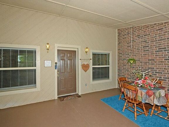 5th image of 3400 Terrace Hls NW