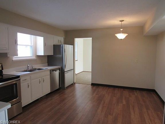 5th image of 106 Wilshire Ct