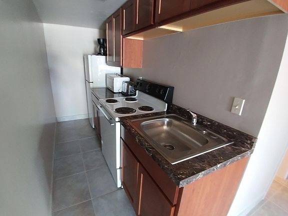 3rd image of 145 W Wickenburg Way APT A