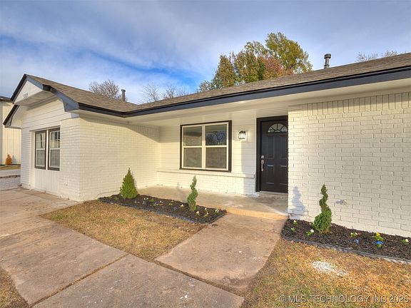 3rd image of 3315 S 116th East Pl