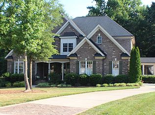 4329 Willowdale Ct, Apex, NC 27539