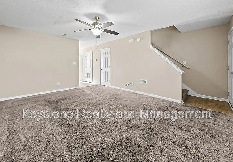816 Oak Arbor Ct #C — Photo 3