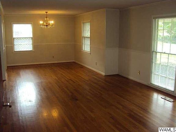 4th image of 2563 Woodland Hills Dr