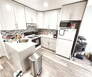 Rented by MAC Realty NY