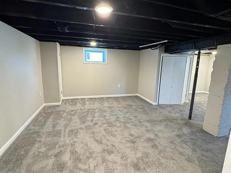 105 Williams Ave — Photo 22