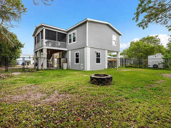 4th image of 27024 Shannahan Rd
