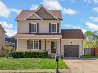 612 Fox Path Ln, Clarksville, TN 37040