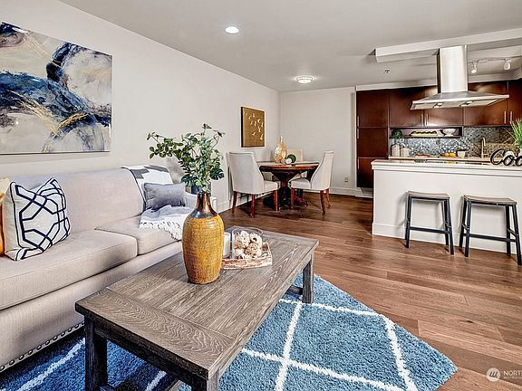 4th image of 500 5th Ave W Unit 206