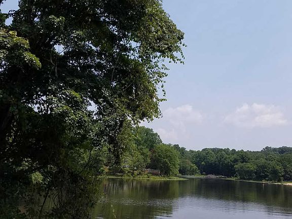 2nd image of 83 Hidden Lake Dr