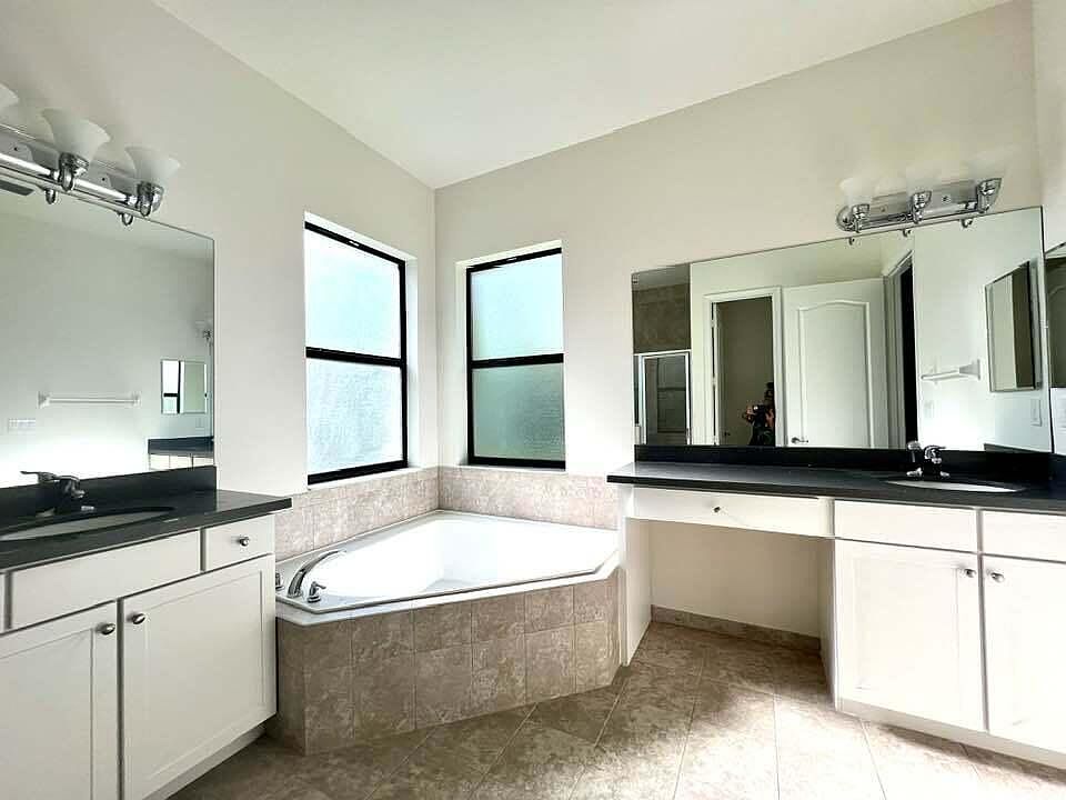 1st image of 8821 Willow Cove Lane