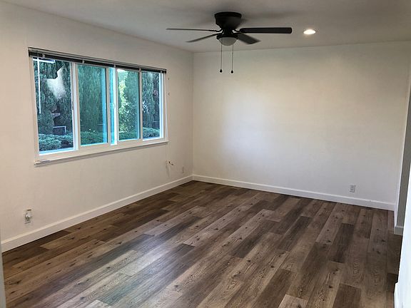 2nd image of 2082 W Avenue 134th #2084