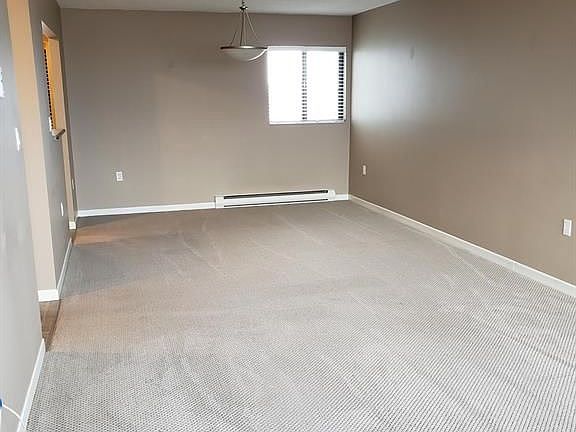 2nd image of 380 Pelissier St #1901