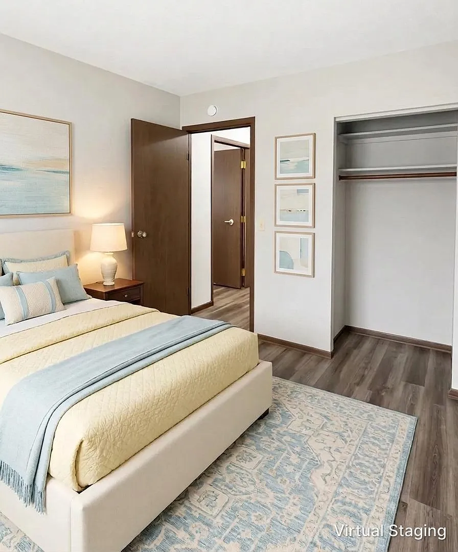Riverine Apartments — Photo 4