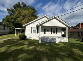 402 S 14th St, Erwin, NC 28339