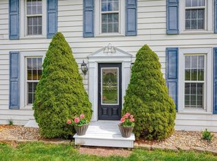 27368 Tarlton Adelphi Rd, Laurelville, OH 43135