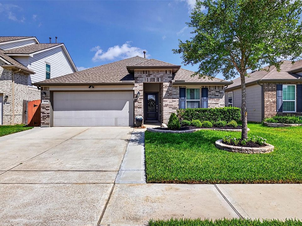 1st image of 25526 Rancho Espirito Ln