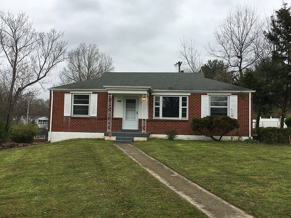 1st image of 2301 Amherst Ct