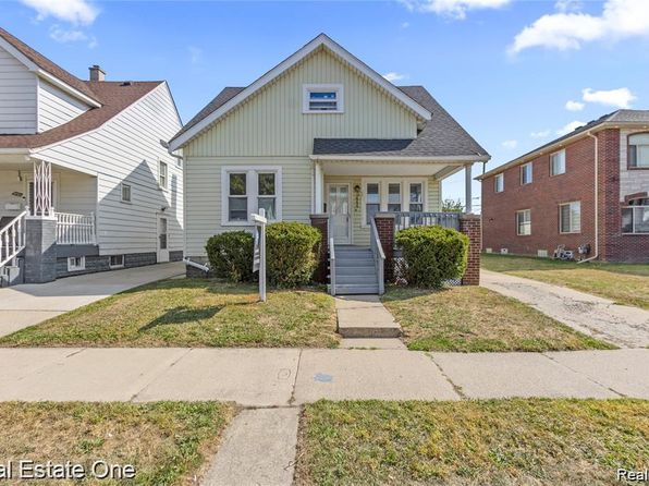 5444 Kenilworth St