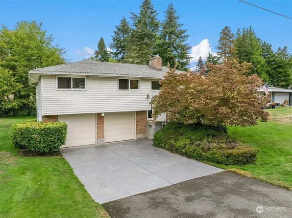 220 NW Birch Place, Issaquah, WA 98027