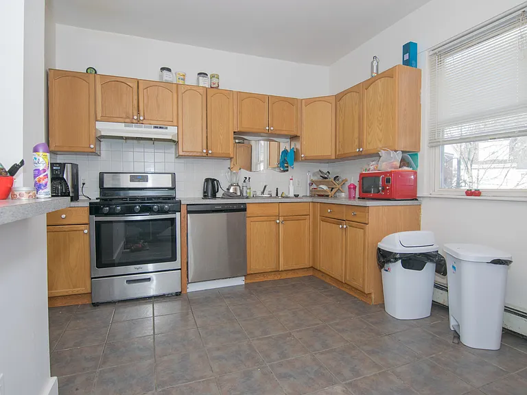 70 Chester St #2 — Photo 18