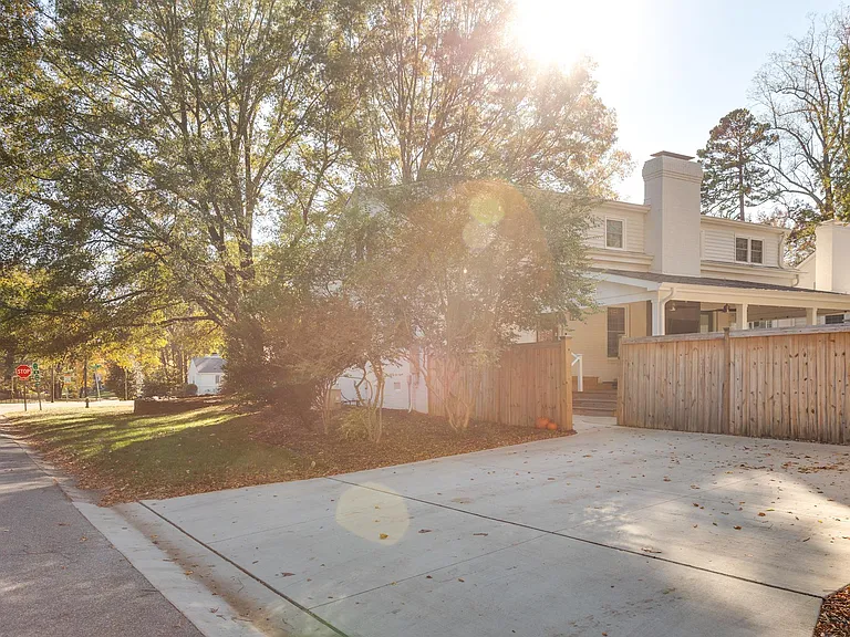 3800 Madison Ave — Photo 32