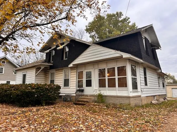 842 Capital Ave NE, Battle Creek, MI 49017