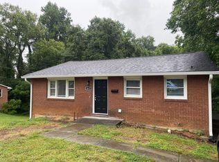 1617 Emerald St, Winston Salem, NC 27105