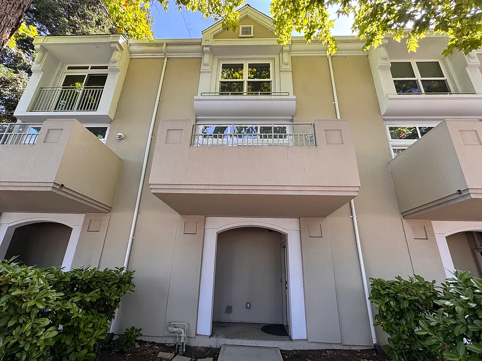 315 Dunsmuir Ter #5