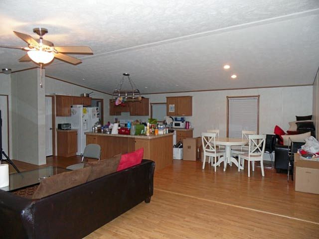 2nd image of 2412 Donna Dr