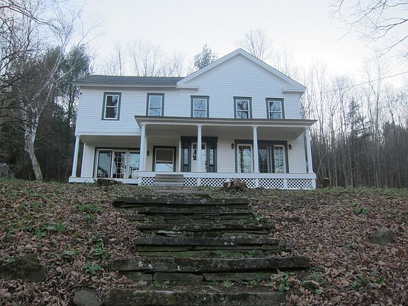 2nd image of 990 Dry Brook Rd