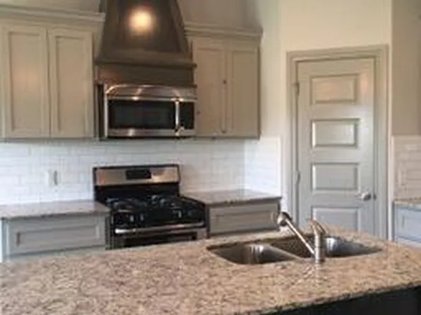 7132 NW 145th St, Oklahoma City, OK 73142