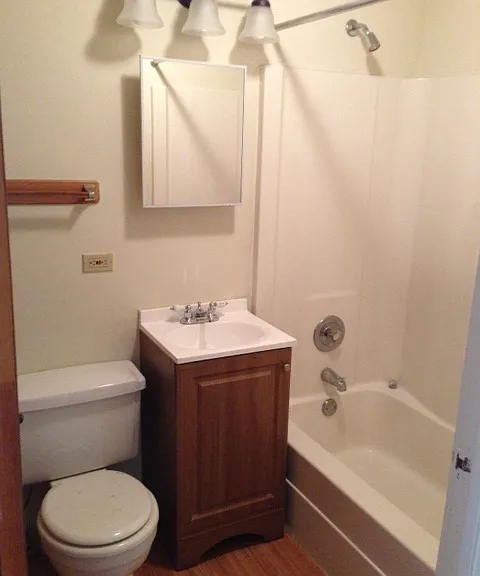 1848 N Winnebago Ave — Photo 8