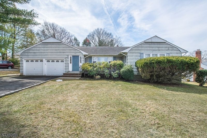 8 Fleetwood Ave, Fairfield, NJ 07004 Zillow