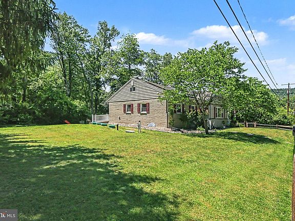 5th image of 331 Lakewood Dr