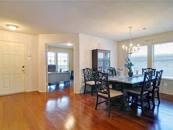 3rd image of 13916 Gallant Fox Ct